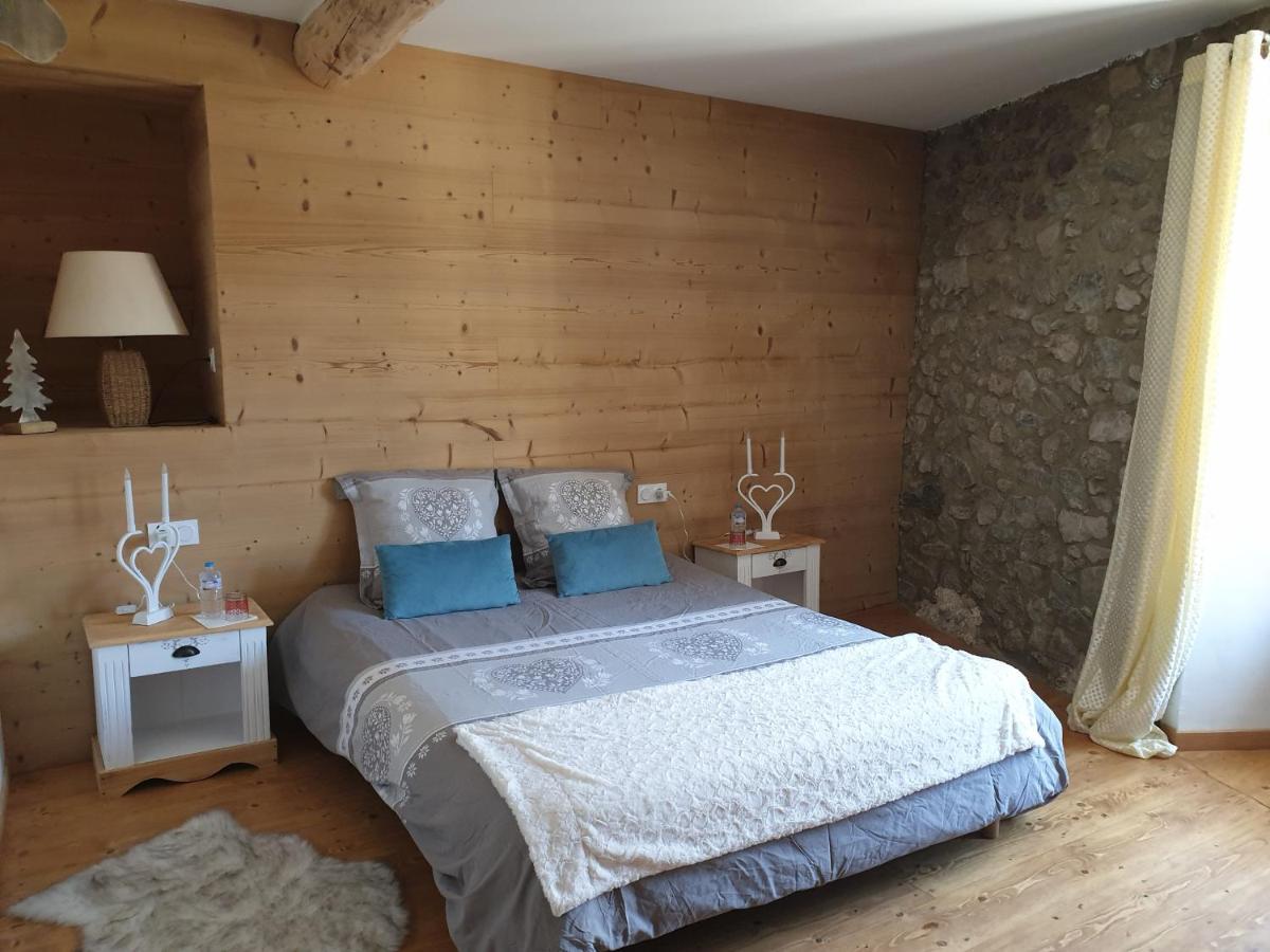 Hotel La Petite Chapelle Font-Romeu-Odeillo-Via Esterno foto